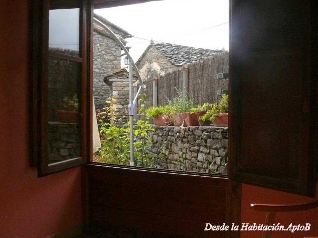 Casa Mur Artesania Lecina Luaran gambar