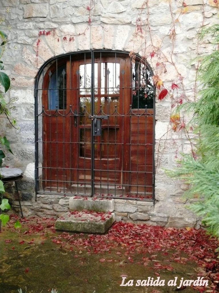 Casa Mur Artesania Lecina Luaran gambar