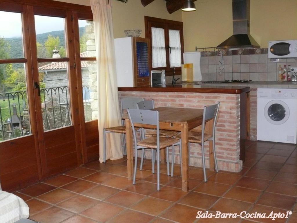 Casa Mur Artesania Lecina Bilik gambar